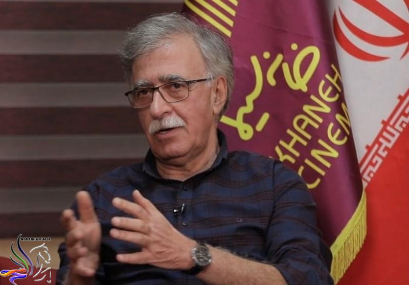 یک روز با «همایون اسعدیان» در موزه سینما