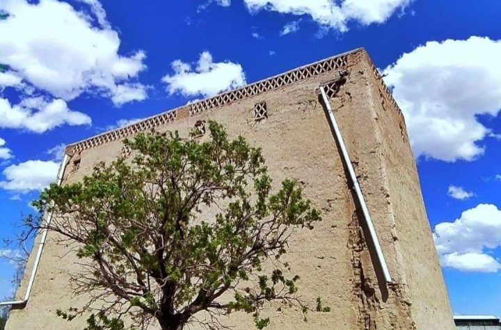 روستای اخی جهان